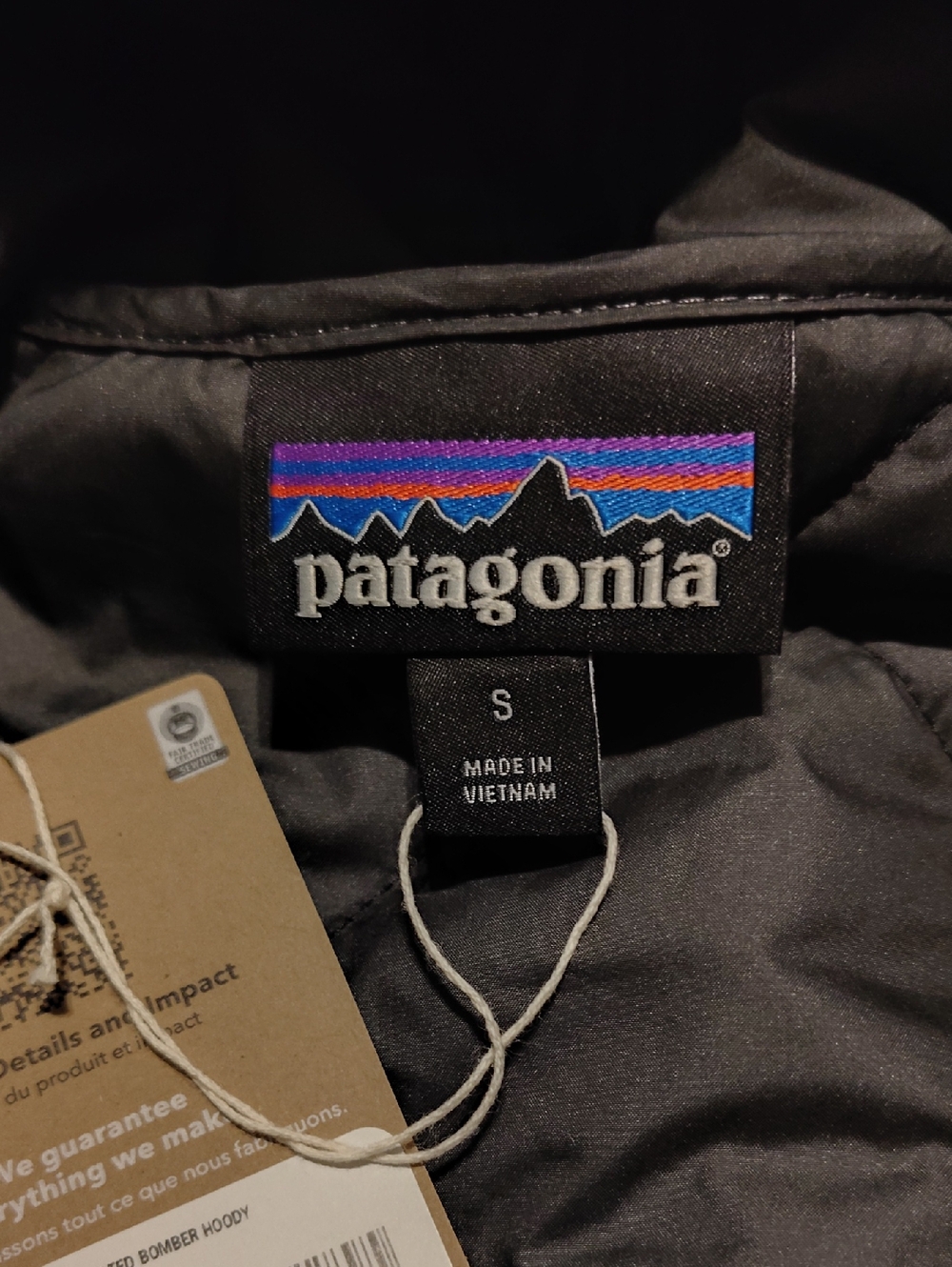 New Patagonia Diamond Quilted Bomber Hoody Light Packable Pretty Water Proof - Picture 3 of 11